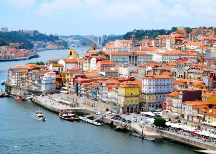 Prázdninový dům Spacious House In Santa Maria Da Feira - 220 M² With View