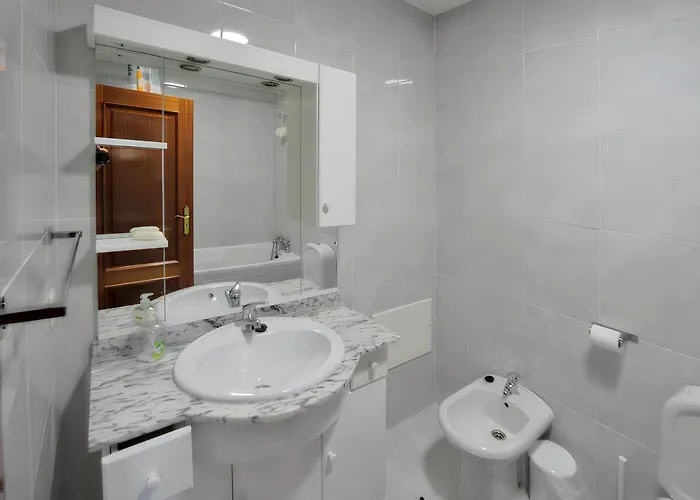 Prázdninový dům Spacious House In Santa Maria Da Feira - 220 M² With View Aveiro